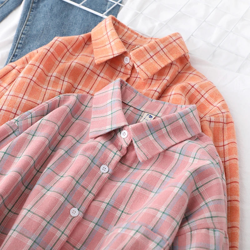 Women's Long Sleeve Checked Blouse