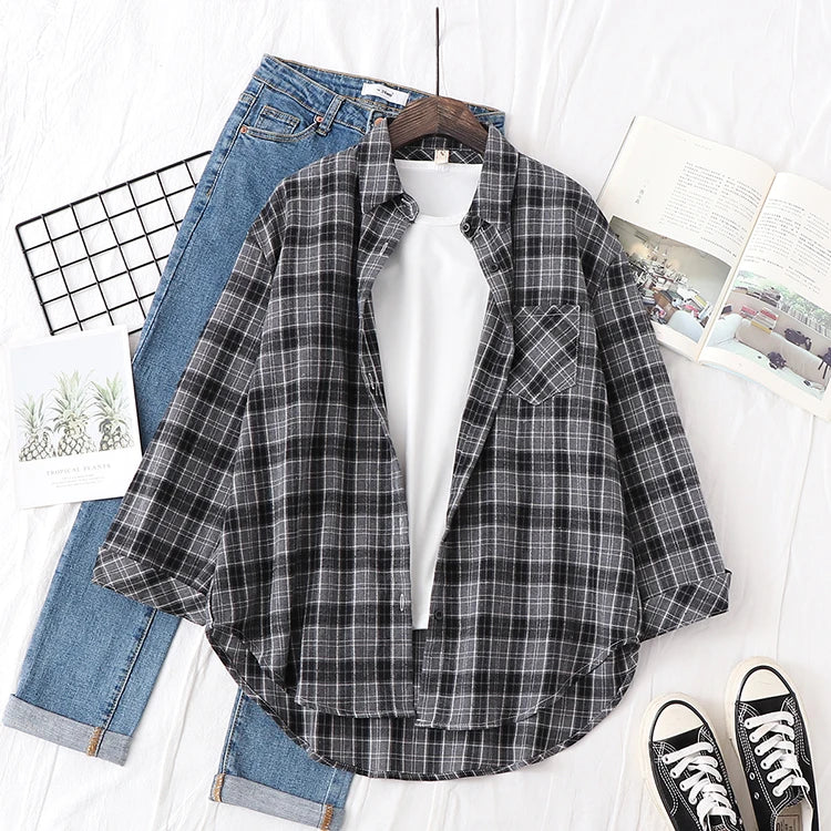 Women's Long Sleeve Checked Blouse
