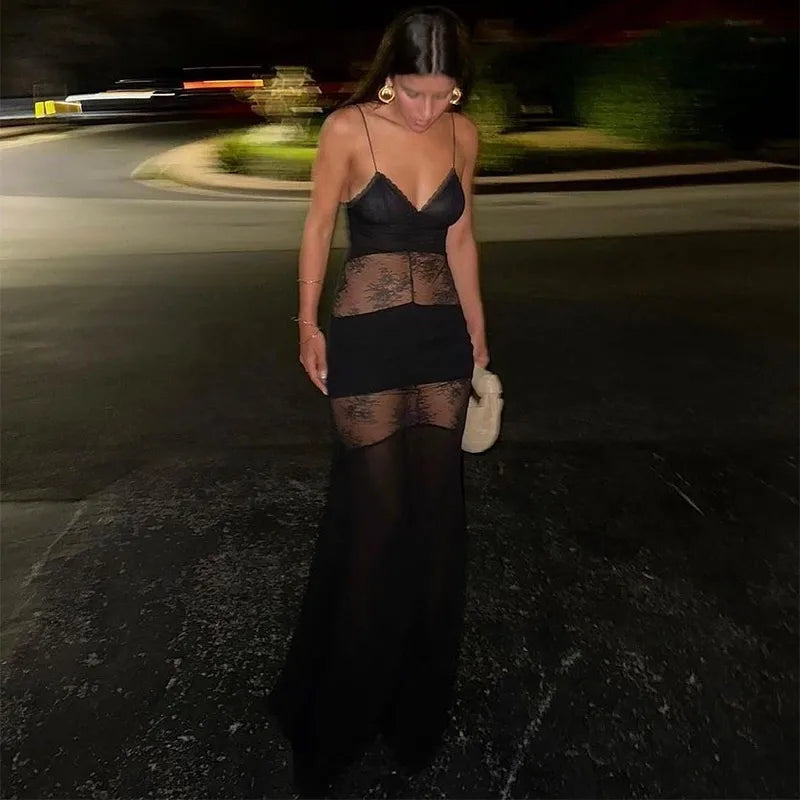 Women Elegant Backless Party & Evening Gown