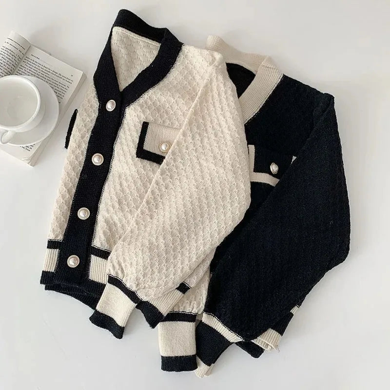 Women's Oversized Knit Cardigan
