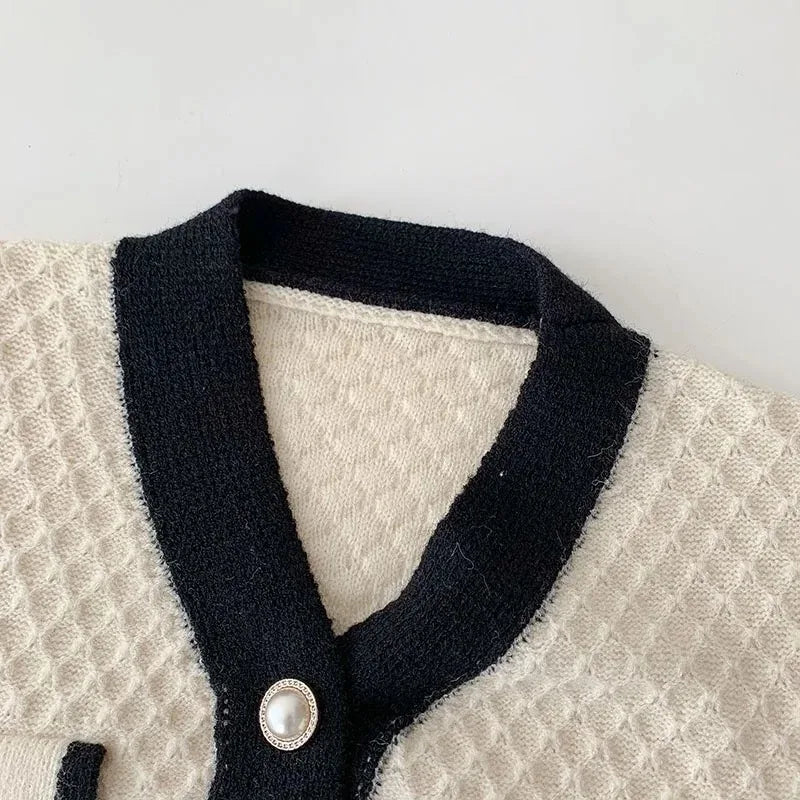 Women's Oversized Knit Cardigan
