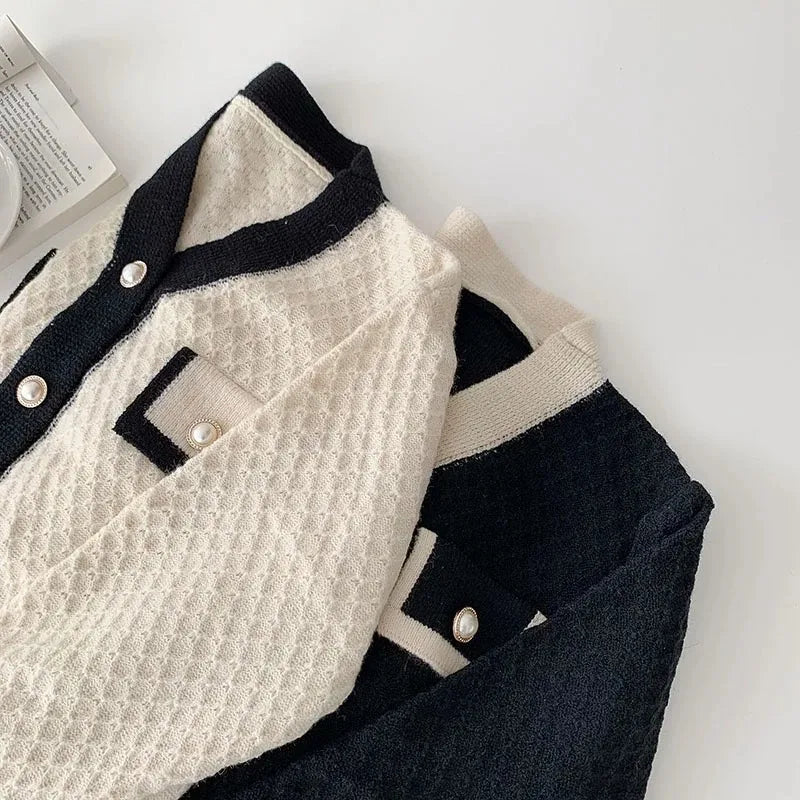 Women's Oversized Knit Cardigan
