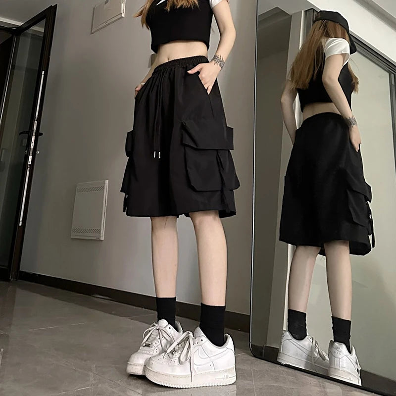 Women’s High-Waist Cargo Shorts with Large Pockets