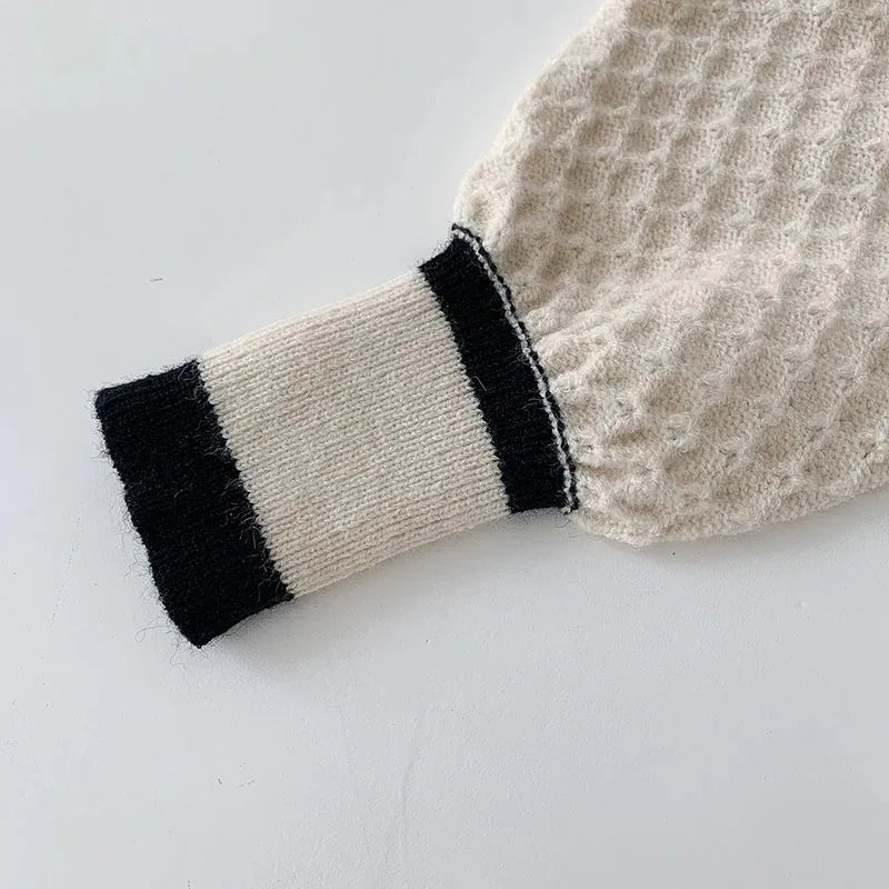 Women's Oversized Knit Cardigan