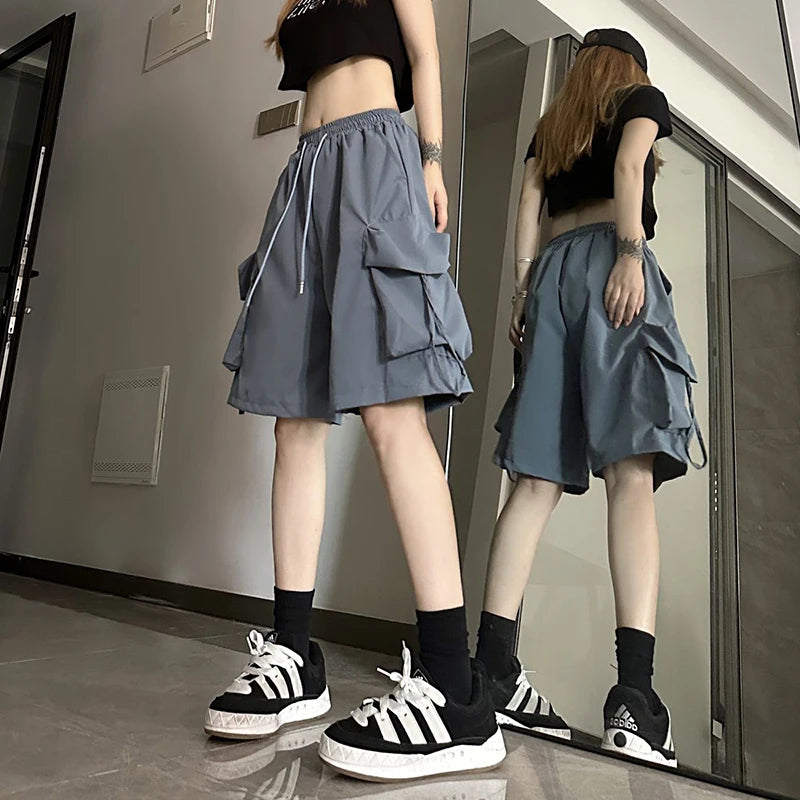 Women’s High-Waist Cargo Shorts with Large Pockets